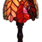 Petite lampe TIFFANY au décor végétal